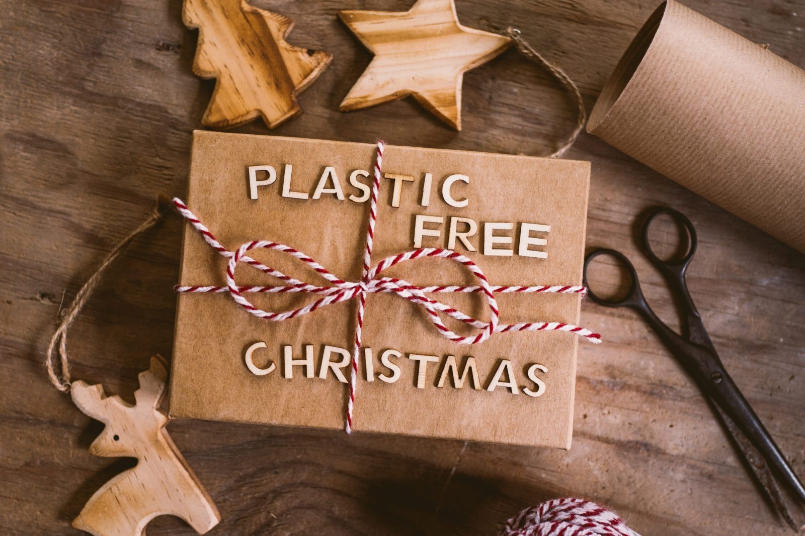 Jak ekologicznie pakować prezenty?